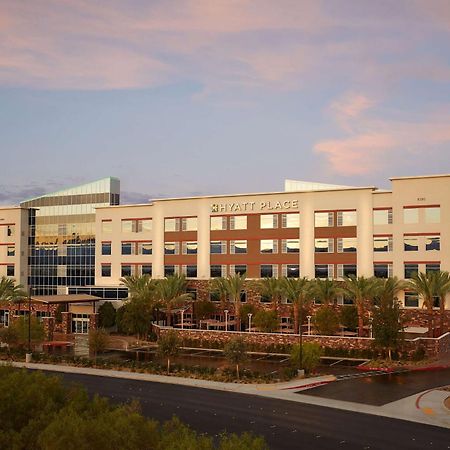 Hyatt Place Las Vegas At Silverton Village Exterior foto